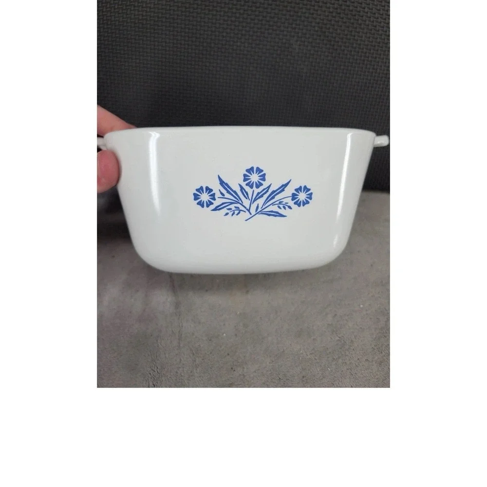 Vintage Corning Ware Blue Cornflower 1.75 Qt‎ Casserole Dish P-1 3/4-B with Lid